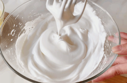 喜歡芋泥喜歡奶茶的看過來,不能錯(cuò)過的芋泥焦糖奶茶和芋泥蛋糕卷